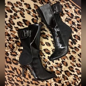 High ankle stiletto booties